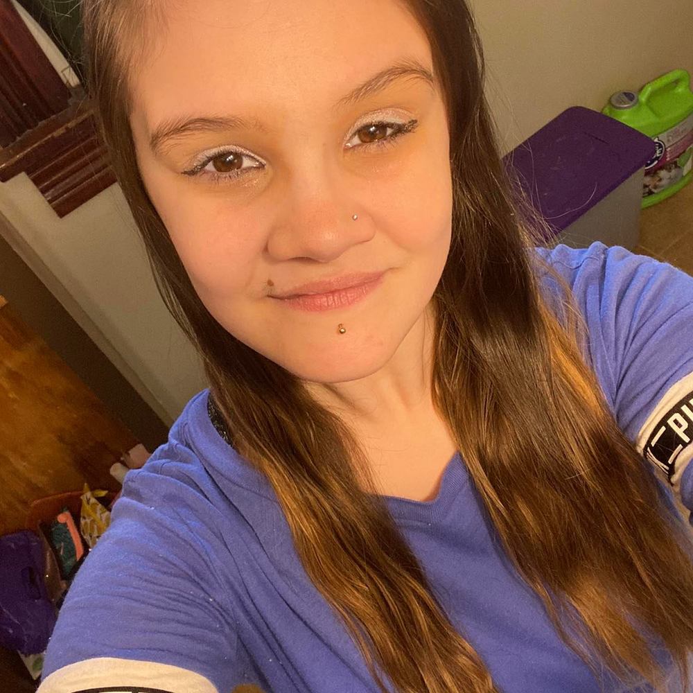 Meet your Posher, Ashley